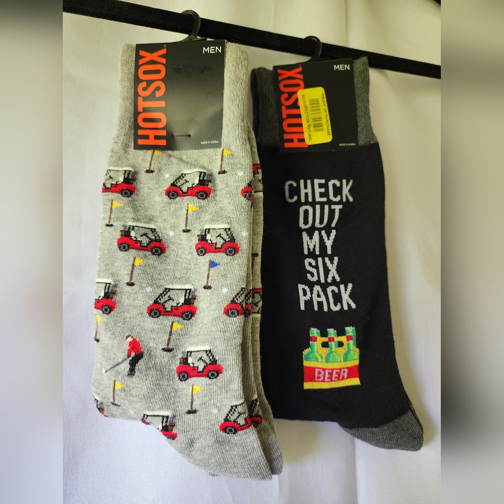 Hotsox NWT- Men's Size 10-13/ Fits shoe size 6-12.5-Golf Carts & Beer "Six Pack"
